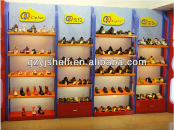 2013 Wooden Shoe Shelf