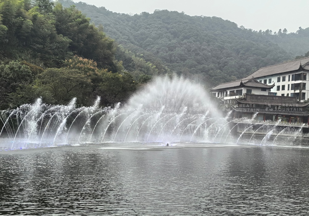 Water Screen Film Show