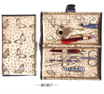 Aluminium case packing personal care manicure set
