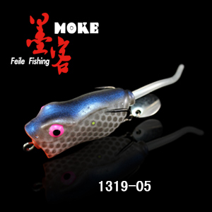 make plastic fishing lures frog