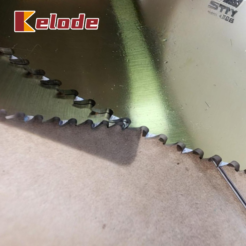 Pânză de ferăstrău circular din oțel de mare viteză W5