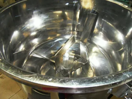 Guangzhou granules plastic mixer /Automatic Vertical Plastic color Mixer