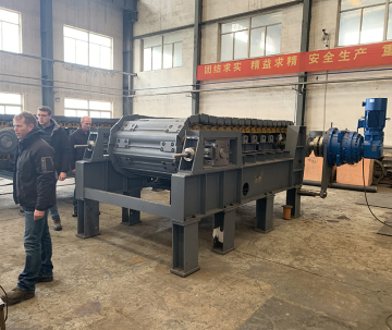 Heavy Duty Apron Feeder for Mining and Quarry Stone Feeding Plants