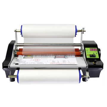 Machine d'autocollante d'impression DTF UV pour les imprimantes A3 / A4