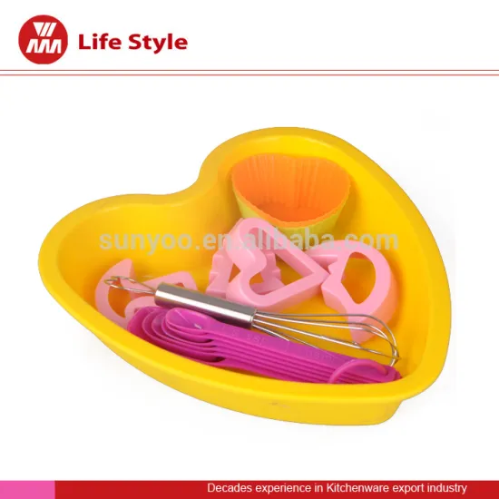 food grade funny silicone love sharped cake/cookies/bread bake mould with cookie cup eggbeat/spoons