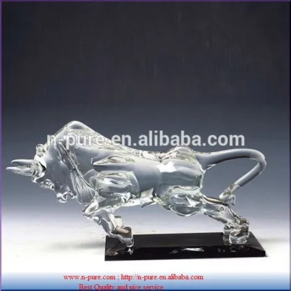 office sculptures set crystal bulls for business gifts