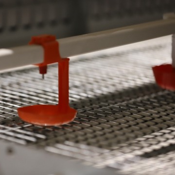 High Quality Poultry Coop and Drinking Water System for Broilers