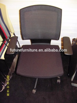 2016 Korea Market Black Color Armrest Office Chairs China (Hot)