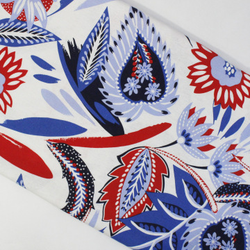 Custom Printed OEM & ODM Blended Digital Print Cotton/Polyester Fabric with Blue Leaf Pattern