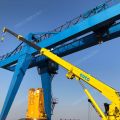 Marine cargo crane 0.2T20M telescopic crane installed on the ship deck