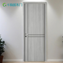 Качественная деревянная дверь.