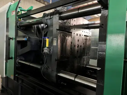 BN538II-I A SERVO SYSTEM PLASTIC INJECTION MACHINE