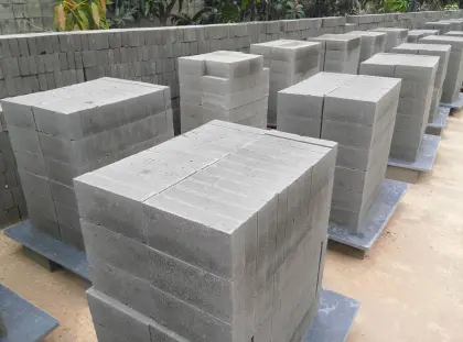 Hydraform Block Machine