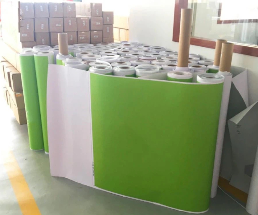 برچسب وینیل خود چسب