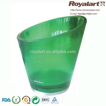 Green plastic ice beer bucket, bar ice bucket