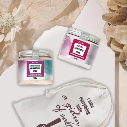 Private Label Pink Himalayan Rainbow Aromatherapy Bath Salt Pouch with Rose Petals