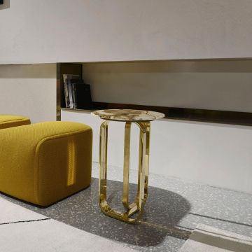 Mesa lateral de acero inoxidable dorado de lujo moderno con tapa de mármol personalizable