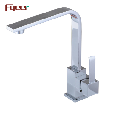 Fyeer China Single Handle Brass Kitchen Faucet