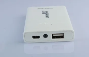 Universal Polymer 18650 Rechargeable Portable Power Bank 3200mah