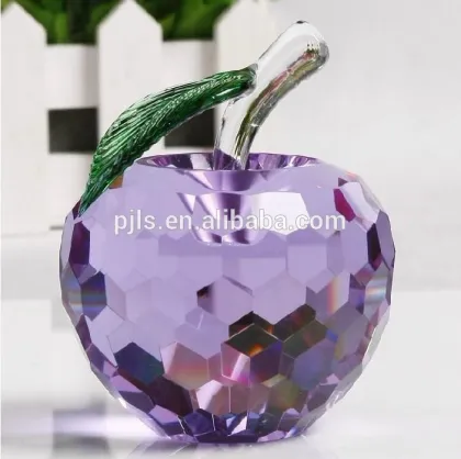 Beautiful Diamond Crystal Apple With Green Leaf/Glass Apple Paperweight
