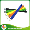 Venta al por mayor personalizada de silicona 1-64GB pulsera USB