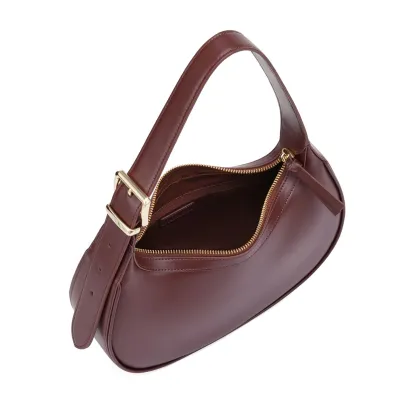 Timeless Elegance The Ultimate Mature woman Handbag