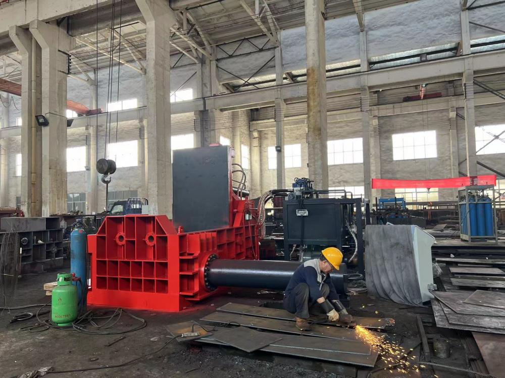 Reinforces Bar Scrap Pipe Tube Automatic Hydraulic Baler