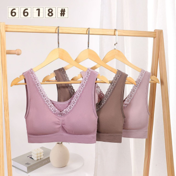 Plus Size Knitted V-Neck Lace Crop Top for Women