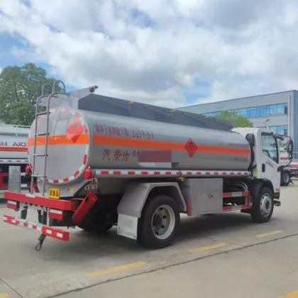 FAW Oil Tanker Truck for Efficient Fuel Transport