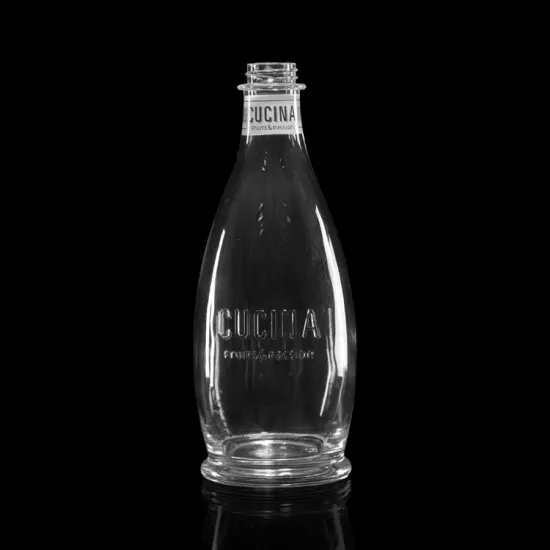 Canada branded pretty 500ml cleaning fluid glass bottle