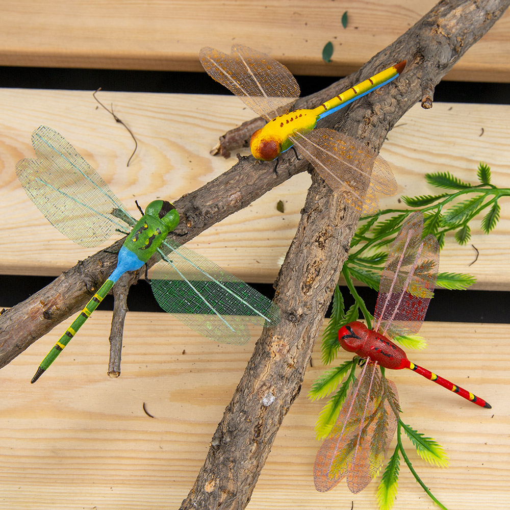 Garden dragonfly craft