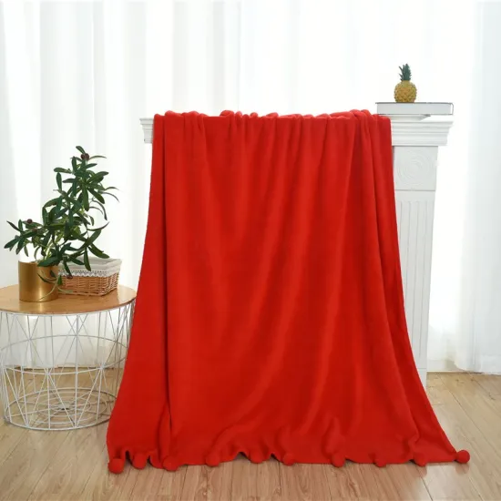 Amazon hot sell factory soild coral fleece blanket super warm blanket with pom pom