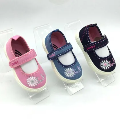 Slip on Baby Canvas Shoes Girl Casual Shoes