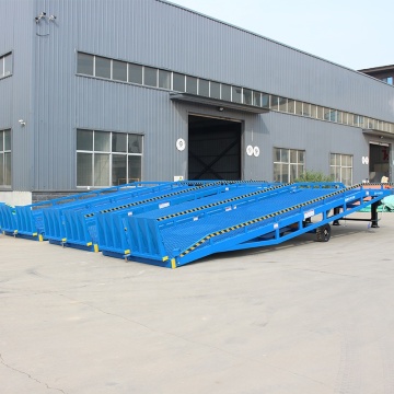 Mobile Hydraulic Boarding Bridge for Warehouse Logistics and Container Unloading