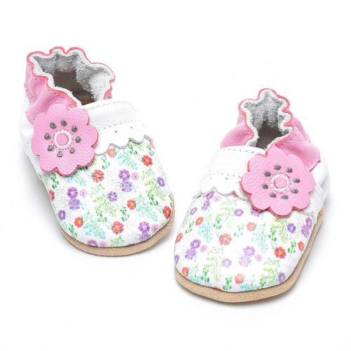Розови цветя момичета мека кожа бебешки обувки