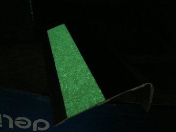 Luminous carborundum tape lighting stiar tread for indoor step