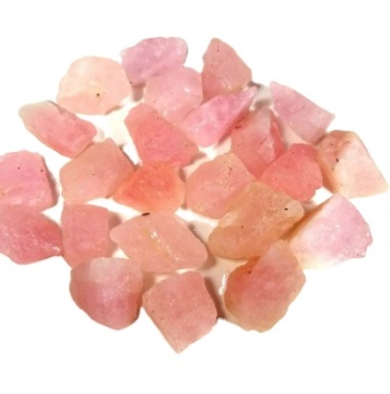Peach Pink Synthetic Sapphire Gemstone with Mohs Hardness 9 for Jewelry Customization