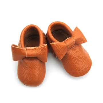 Venta al por mayor de mocasines de niña Bowknot infantil interior