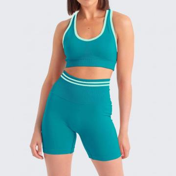 Shorts Racerback com conjunto de sutiã esportivo