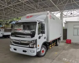 Dongfeng Cargo Refrigerated Cold Room Van Truck