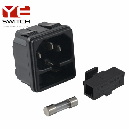 ซ็อกเก็ตพลังงาน AC พร้อม Fuse Holder 10A / 250V