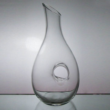 Snail Shape Wine Decanter with Capacity of 1,200mL and 65mm Top Diameter