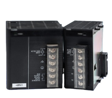 Módulo de entrada del controlador de programación CP1W CJ1W-AD081-V1 Ofertas de distribuidores originales