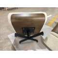 Cómoda silla reclinable con estructura de madera para sala de estar