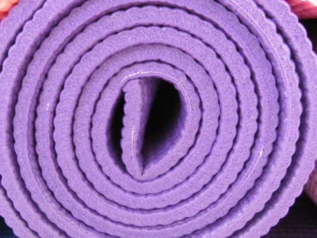 Tapis de yoga en mousse PVC de nombreuses couleurs