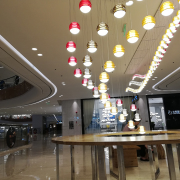 Lustre shopping restaurant guirlande lumineuse