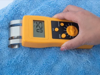 DM200T Leather and Textile Fabric Moisture Tester