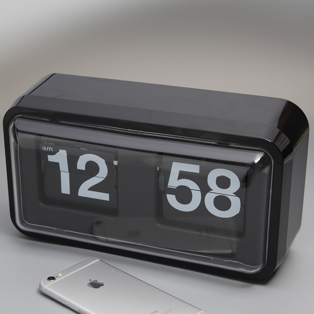 Black Plastic Box Flip Clock