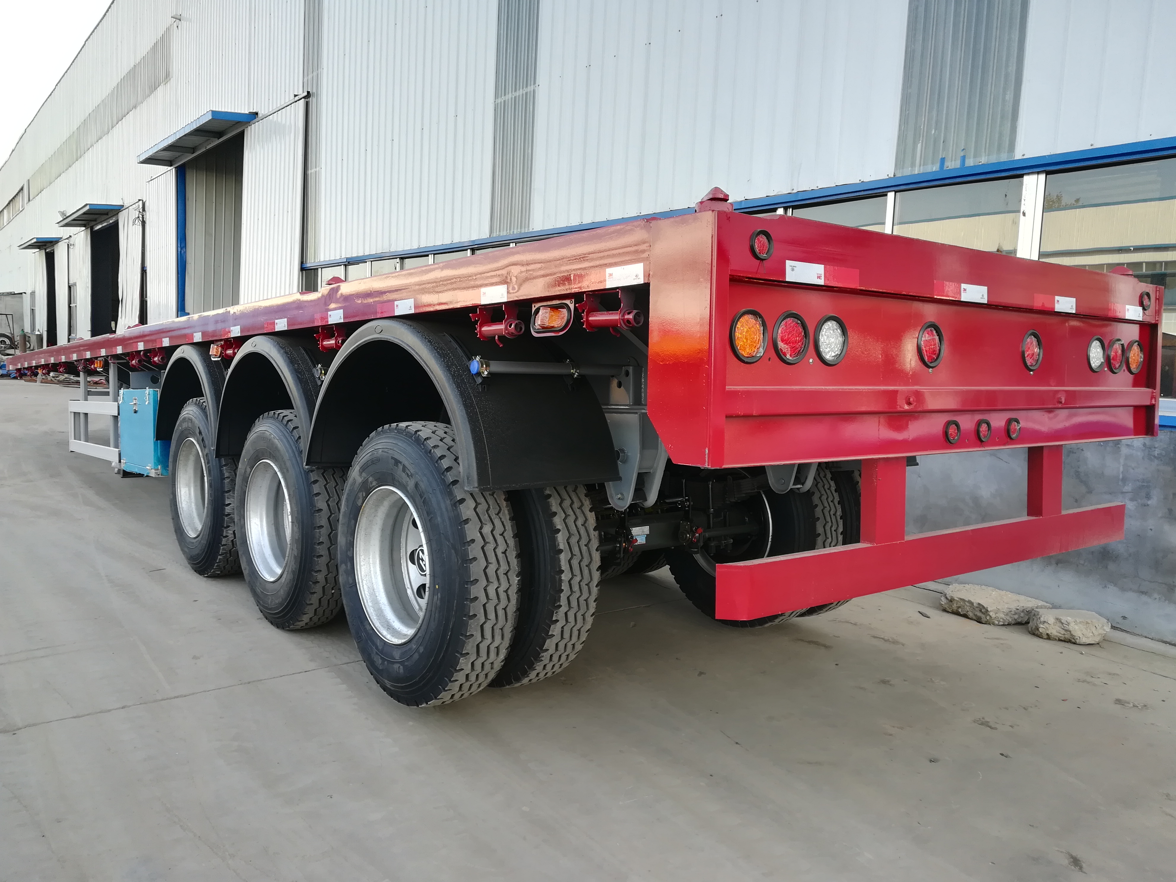 3 axle flatbed trailer