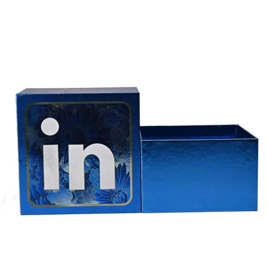 Customized heaven and earth cover packaging gift box